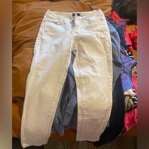 Skinny jeans